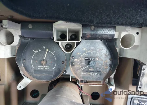 1976 Chevrolet Monte Carlo from USA, damaged, VIN 1H57V6R484291